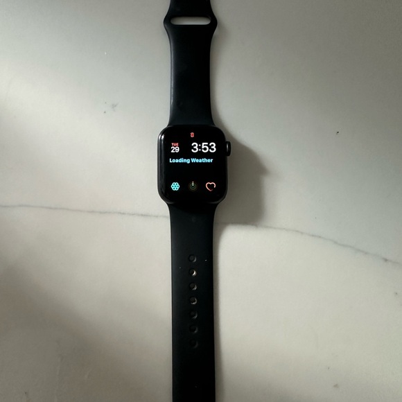 Apple Watch Series 6 40mm - Picture 4 of 5